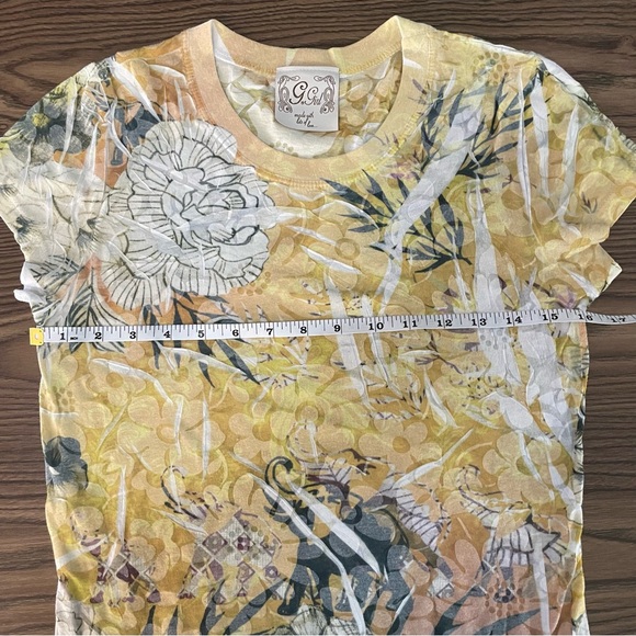 Yellow exotic floral tissue tee with burnout pattern - Picture 5 of 5